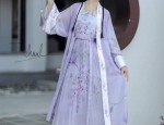 The Charm of Acetate Fabric in Traditional Chinese Cheongsam:A Story of the Joyful Mother-in-Law