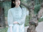 Elastic Cheongsam:The Dynamic Charm of Resilient Traditional Wear