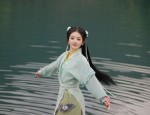 Winter Warmth in a Qipao:Preserving Comfort and Style