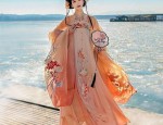 Lattice Cheongsam Skirt:The New Trend for 25-Year-Old Fashionistas