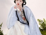 Winter Qipao Style:The Ultimate Guide to Layering Underneath Your Cheongsam