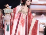 The Evolution of Womens Martial Arts in Traditional Hanfu Fashion