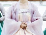 Ancient Chinese Hairdos and Headdresses:The Art of Creating Traditional Hair Buns
