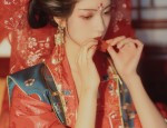Little Girls in Traditional Chinese Hanfu Skirts:Embracing the Splendor of Chinese Heritage