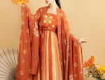 The Splendor of Hanfu Culture:The Story of the Kylin Hair Ornament