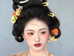 Traditional Chinese Womens Fashion:The Charm of Tang-Style Horseface Skirt with Chinese Elements
