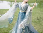Winter Thickened Hanfu Costumes for Little Girls A Guide to Warm and Stylish Options
