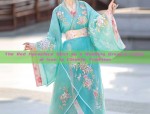 The Red Horseface Skirt as a Wedding Dress:A Cultural Icon in Chinese Tradition