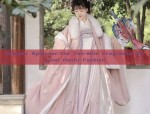 The Summer Elegance of a Young Master in Traditional Hanfu