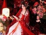 Asi and Xiao Lingdang:The Synergy of Traditional Chinese Fashion in a Joint Hanfu Collection