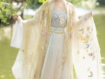 Affordable Hanfu Fashion:The Rise of Bai Cai Hanfu