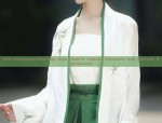 Snowy Jade:The Splendid Charm of Traditional Chinese Hanfu Clothing