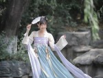 Ancient Charm of Teal-Green Hanfu:The Essence of Traditional Chinese Elegance