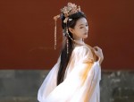 The Allure of Ancient Costumes:A Closer Look at the With the Wind Style