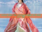 A 10-Year-Old Girls Journey into the World of Hanfu Headdresses