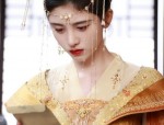 The Enchantment of Waist Chains in Ancient Chinese Hanfu Fashion for Women