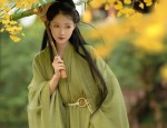 Elegant Intimate:The Revival of the Tight-fitting Cheongsam as a Fashionable Lingerie