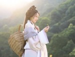 The Art of Styling a Shawl with a Black Cheongsam