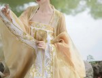 Hanfu Fashion:Exploring Traditional Chinese Style in Junior School Days