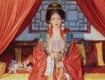 The Enchanting Cheongsam of Tifanny:A Glimpse into the Splendor of Traditional Chinese Dress