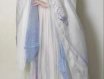 The Rising Popularity of Hanfu among Teenagers and High School Students