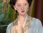 Reinventing the Cheongsam:A Shortened Version for Autumn-Winter Fashion