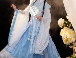 Hanfu in the Jin and Jing Dynasties:A Glimpse into Traditional Chinese Clothing and Culture