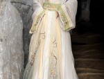 Summer in a Splendor:The Revival of Hanfu Kuxin 汉服裙裤)in Modern Times