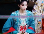 Children in Qipao:The Revival of Traditional Chinese Dress
