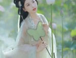 The Rise of Qipao’s Dedicated Shawls:Embracing the Autumn-Winter Elegance