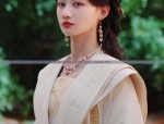 The Elegance of White Moonlight and Cinnabar痣 in Traditional Chinese Hanfu Fashion