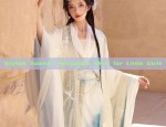 Calligraphy and Hanfu Qun:A Blend of Art and Tradition