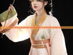 Styling the 155cm Mini-Figure with a Horseface Skirt:A Guide to Traditional Elegance