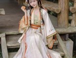 The Rise of Hanfu Skirts for Primary School Girls:Embracing Traditional Beauty in Modern Times