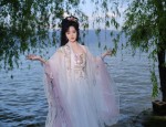 Authentic Hanfu Shop:A Guide to Quality Chest-High Robes