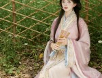 小个子汉服套装，时尚与传统的完美结合