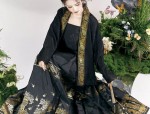 The Charm of Long-Sleeve Cheongsam:A Traditional Elegance