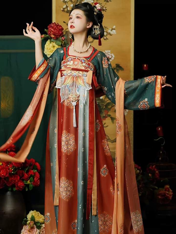 The Battle Armor of Zhao Zilong:The Splendor of the Five Tigers Hanfu The Battle Armor of Zhao Zilong:The Splendor of the Five Tigers Hanfu