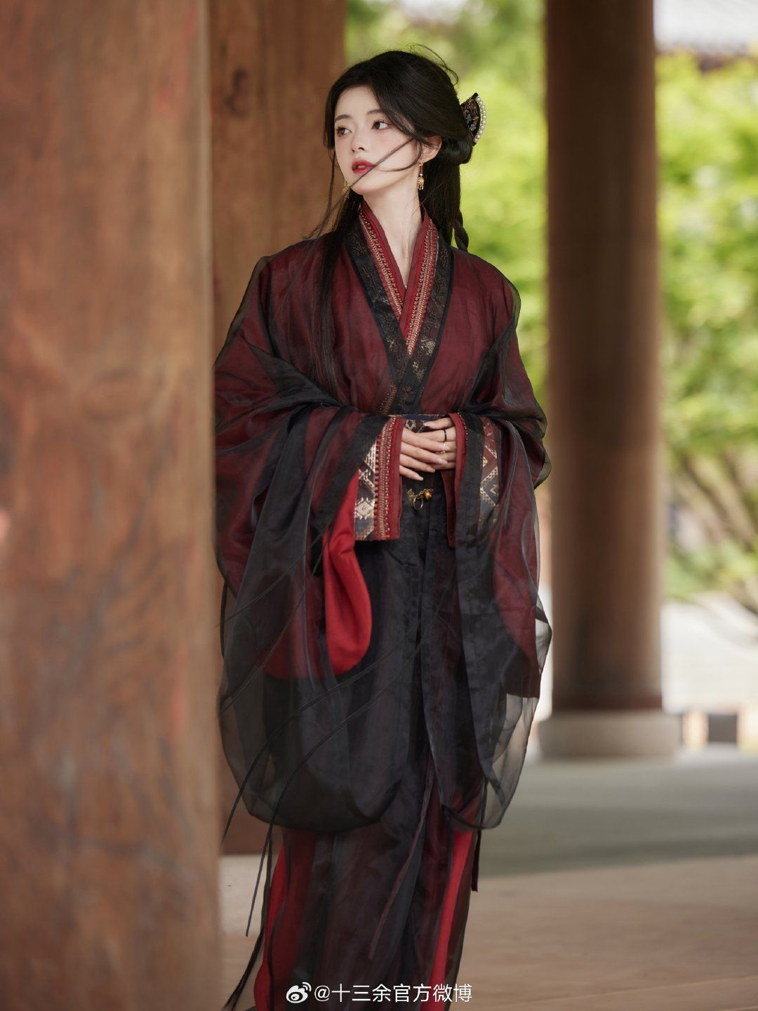 Plus-Size Hanfu Fashion for the Overweight with a Prominent Belly Plus-Size Hanfu Fashion for the Overweight with a Prominent Belly