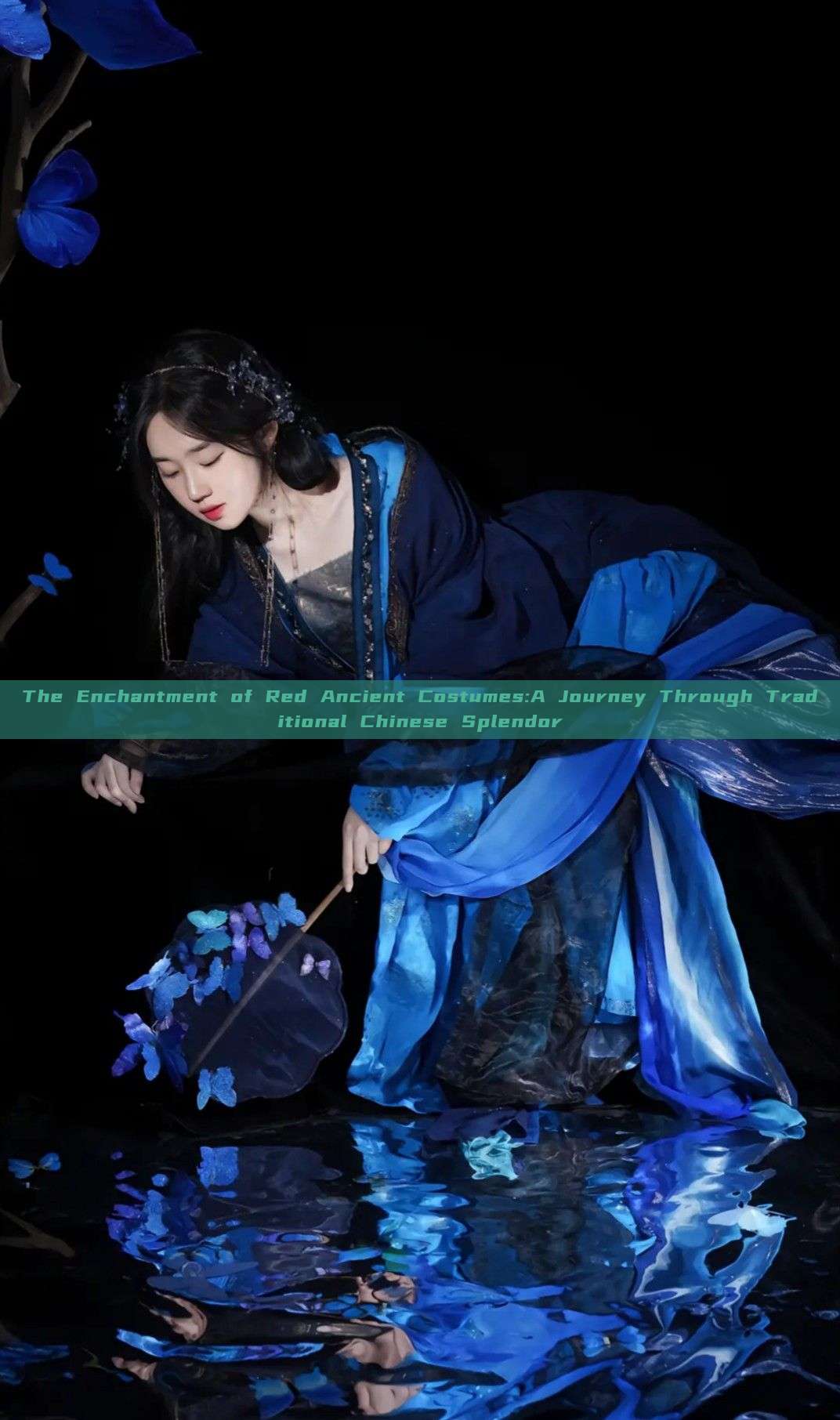 The Enchantment of Red Ancient Costumes:A Journey Through Traditional Chinese Splendor