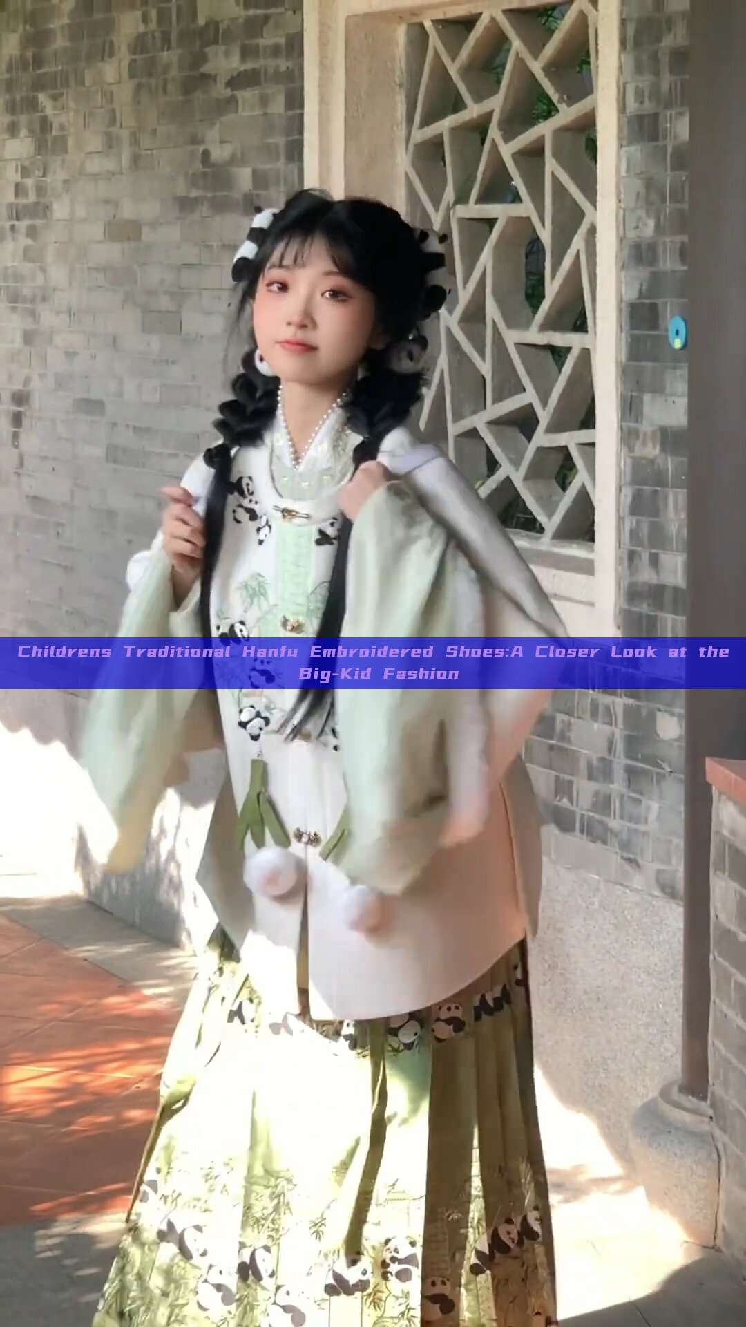 Childrens Traditional Hanfu Embroidered Shoes:A Closer Look at the Big-Kid Fashion Childrens Traditional Hanfu Embroidered Shoes:A Closer Look at the Big-Kid Fashion