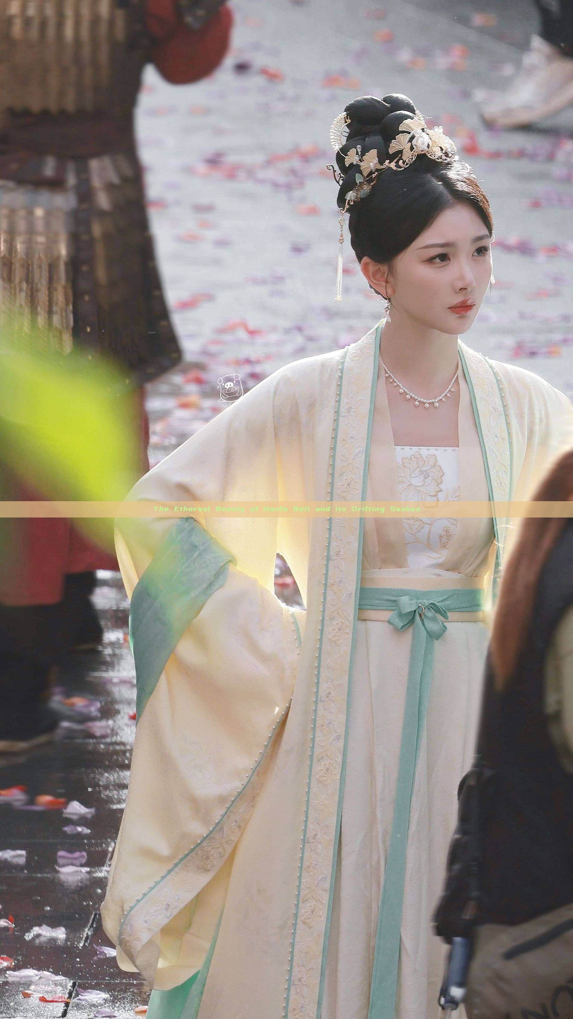 The Ethereal Beauty of Hanfu Belt and its Drifting Sashes The Ethereal Beauty of Hanfu Belt and its Drifting Sashes