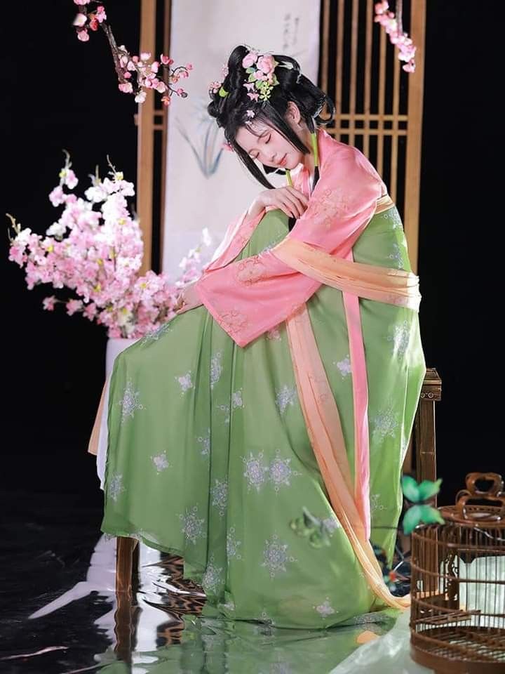 Moon Festival Celebration:A Girl Child in Traditional Hanfu Attire Moon Festival Celebration:A Girl Child in Traditional Hanfu Attire
