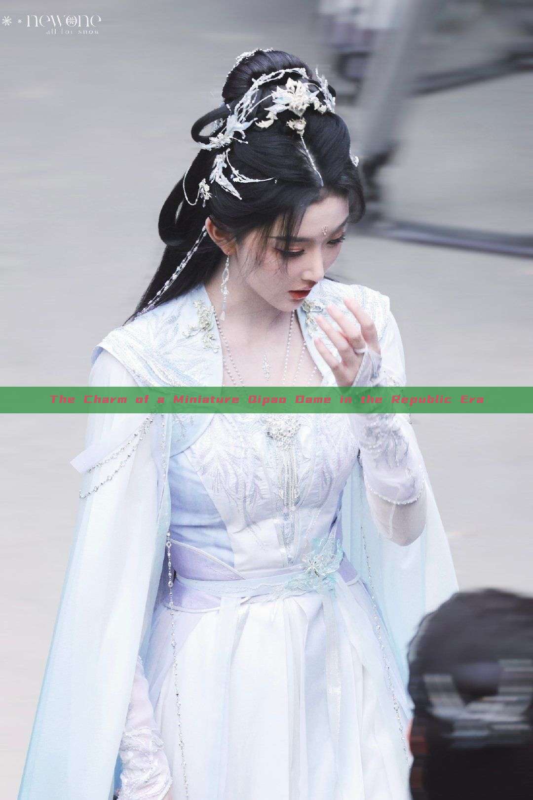The Charm of a Miniature Qipao Dame in the Republic Era The Charm of a Miniature Qipao Dame in the Republic Era