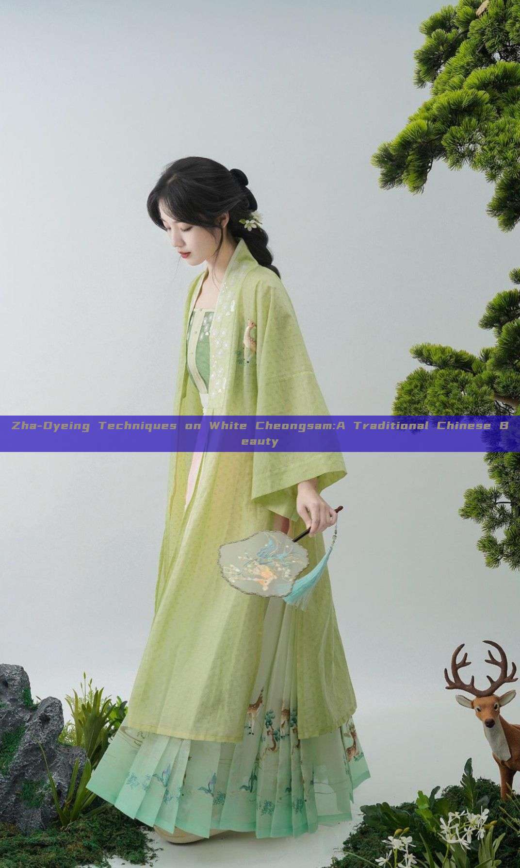 Zha-Dyeing Techniques on White Cheongsam:A Traditional Chinese Beauty Zha-Dyeing Techniques on White Cheongsam:A Traditional Chinese Beauty