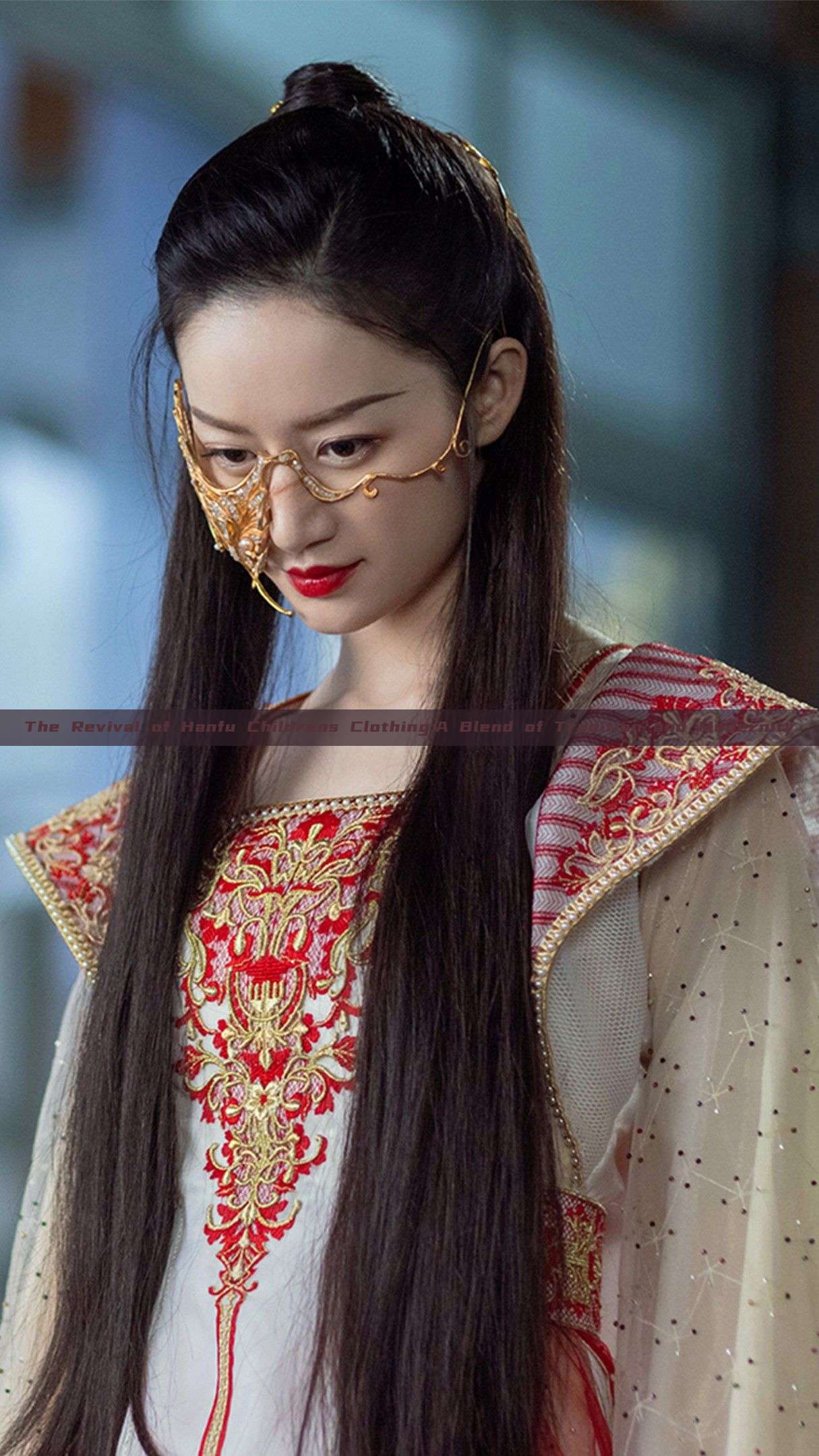 The Revival of Hanfu Childrens Clothing:A Blend of Tradition and Modernity