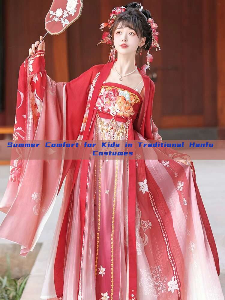 Summer Comfort for Kids in Traditional Hanfu Costumes Summer Comfort for Kids in Traditional Hanfu Costumes
