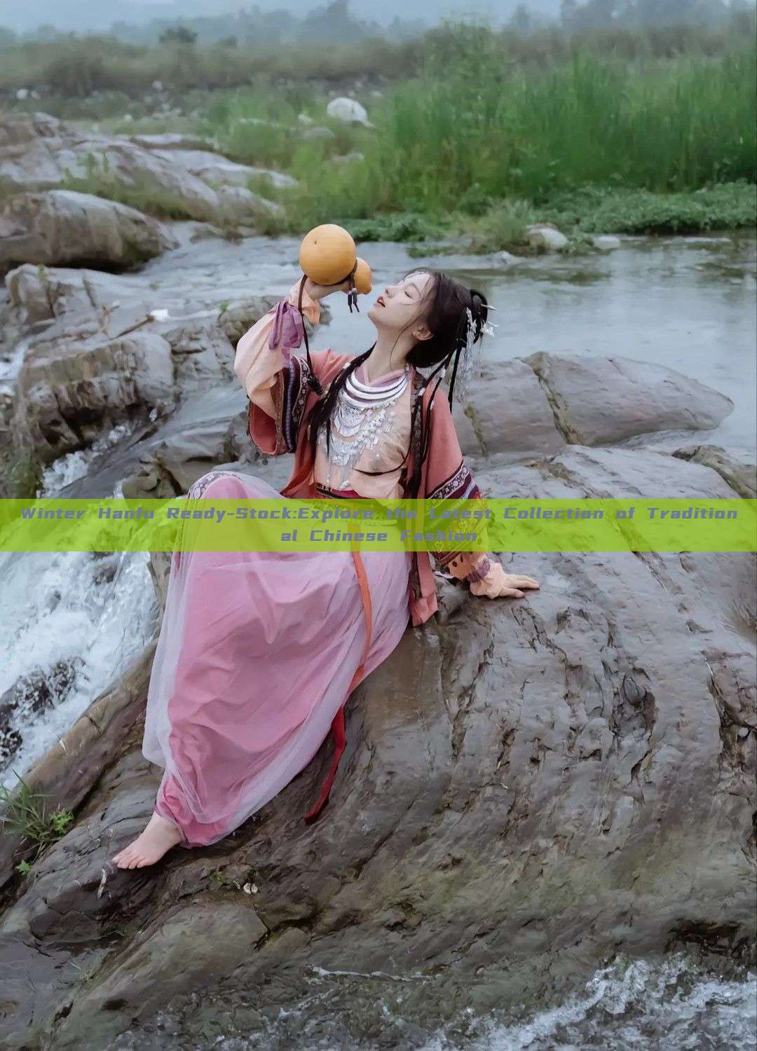 Winter Hanfu Ready-Stock:Explore the Latest Collection of Traditional Chinese Fashion Winter Hanfu Ready-Stock:Explore the Latest Collection of Traditional Chinese Fashion
