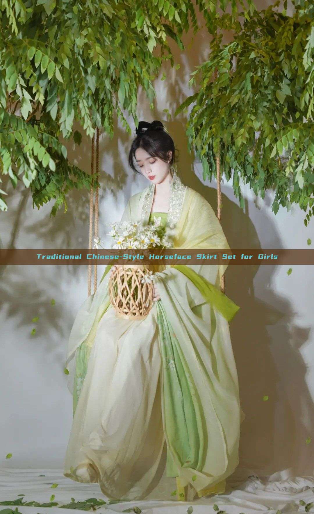 Traditional Chinese-Style Horseface Skirt Set for Girls Traditional Chinese-Style Horseface Skirt Set for Girls