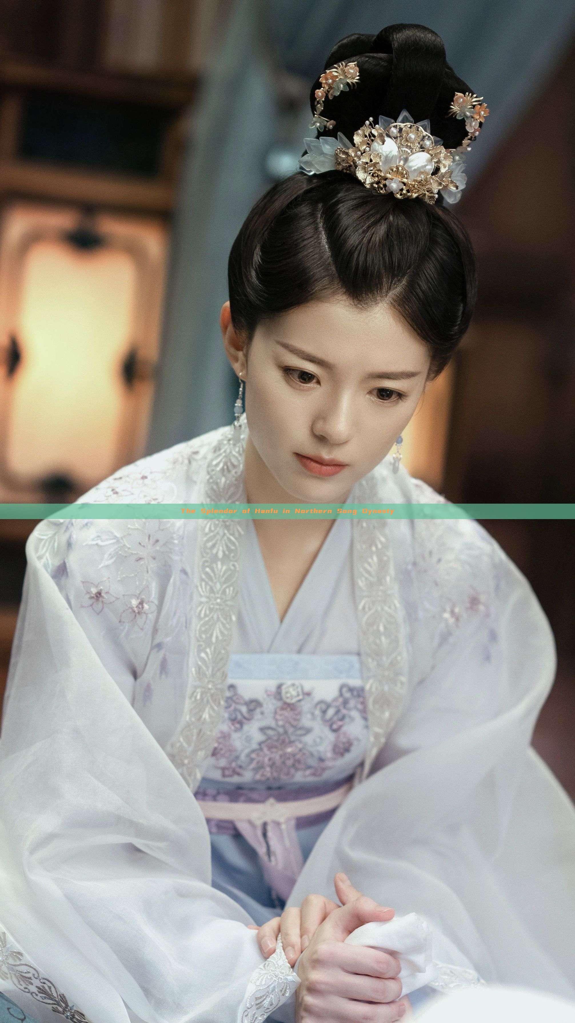 The Splendor of Hanfu in Northern Song Dynasty The Splendor of Hanfu in Northern Song Dynasty